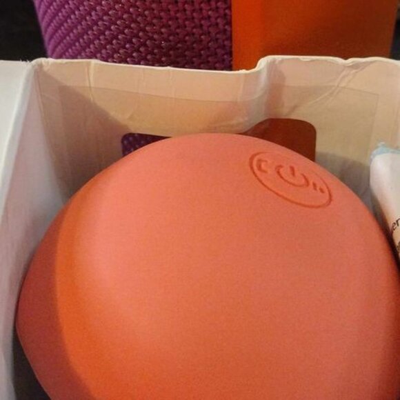 New - Wireless Mini Bluetooth Mushroom Speaker/Mic with Suction Cup -Orange - Picture 2 of 6